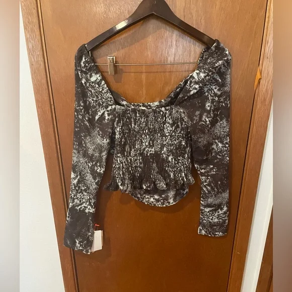 OPEN EDIT Ruffle‎ V-Neck Top Size XS NORDSTROM - Picture 4 of 4